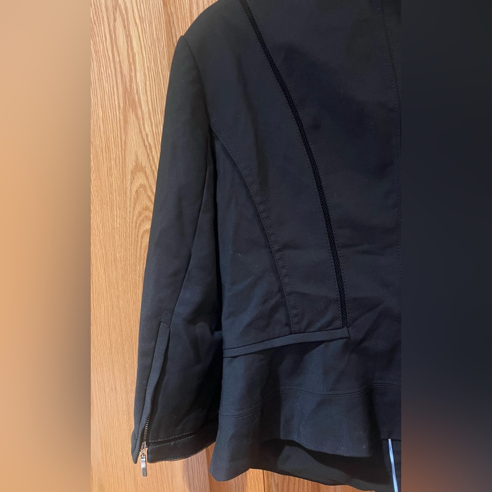 White House Black Market Perfect Form Zip Front Black Jacket Blazer Size 12 - Picture 13 of 14